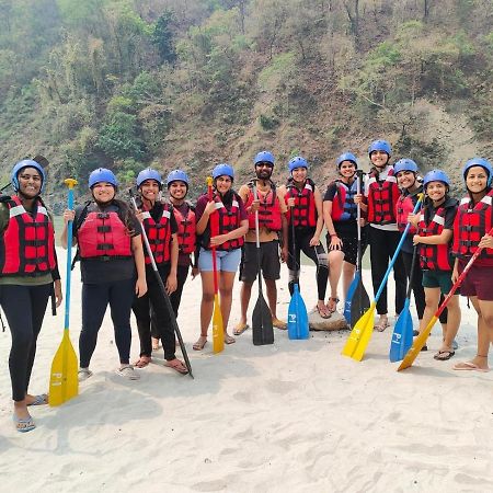 Mars Monkey Hostel & Cafe Manali  Ngoại thất bức ảnh