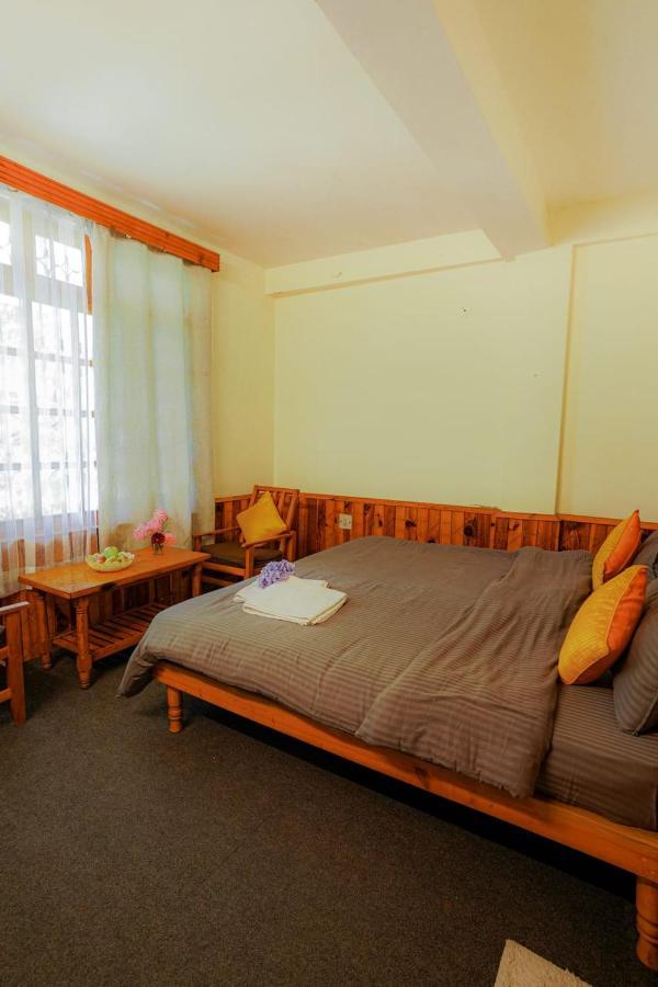 Mars Monkey Hostel & Cafe Manali  Ngoại thất bức ảnh
