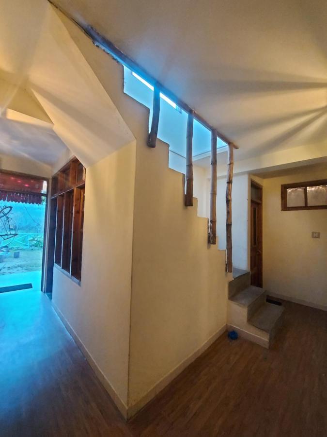 Mars Monkey Hostel & Cafe Manali  Ngoại thất bức ảnh