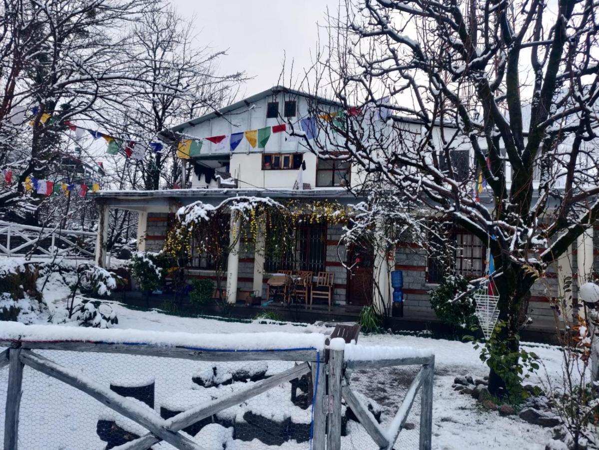 Mars Monkey Hostel & Cafe Manali  Ngoại thất bức ảnh