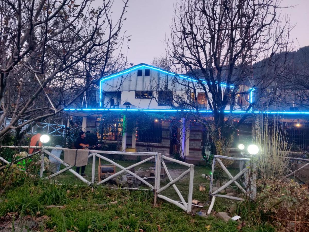 Mars Monkey Hostel & Cafe Manali  Ngoại thất bức ảnh